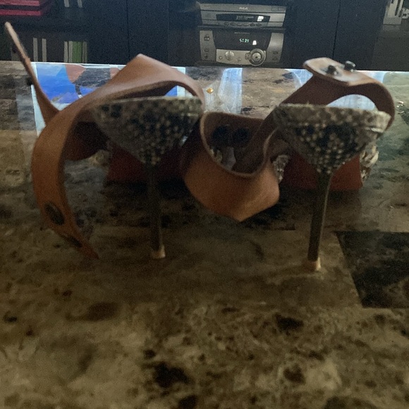 Pedro Garcia Mandy snake python print scrappy heels . - Picture 3 of 5